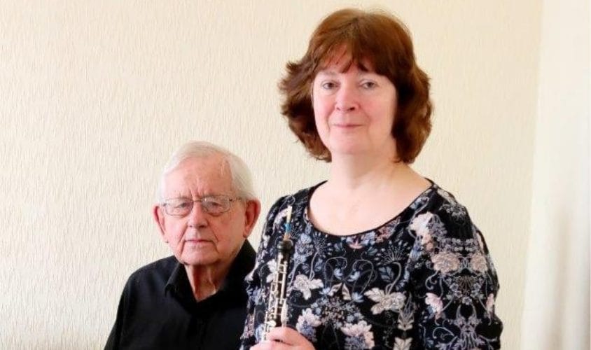 Elizabeth and accompanying pianist.